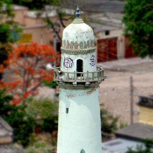 Home 20 38 ek-minar-masjid-in-raichur