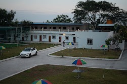 Mountain Oasis Resort entrance
